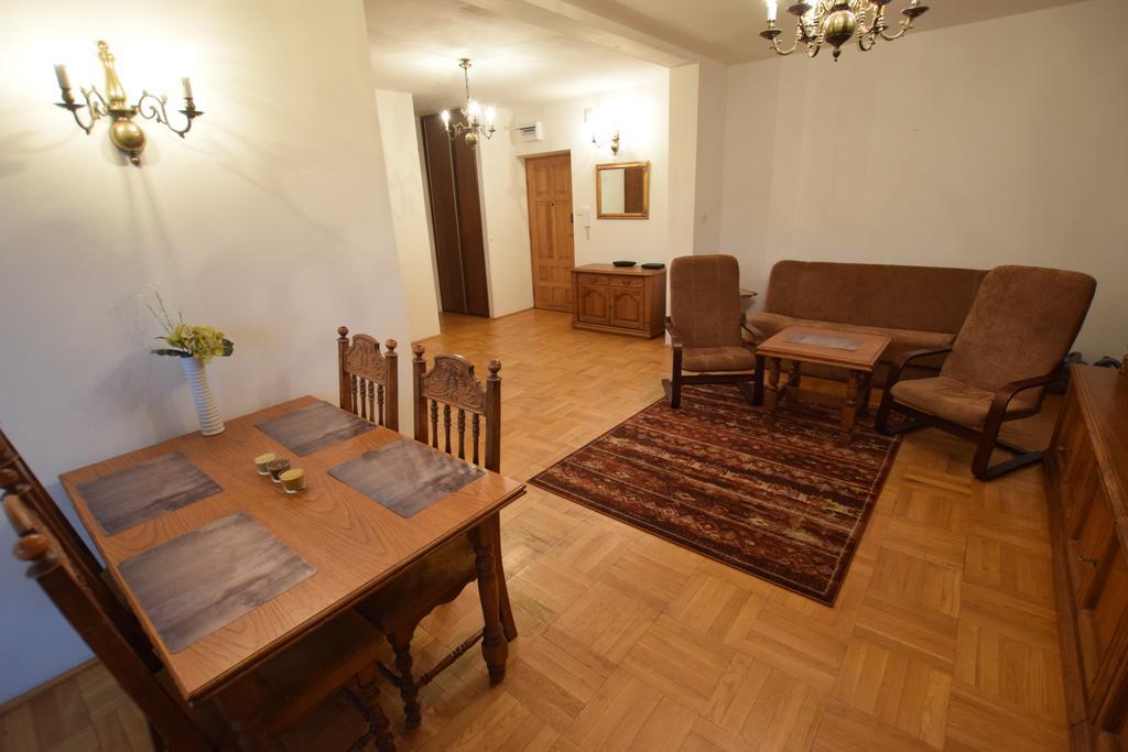Elegant Apartment Stadion Narodowy Warsaw Luaran gambar